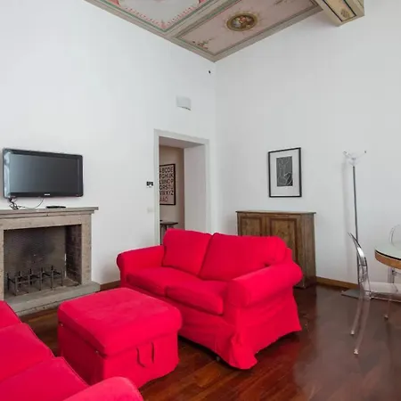 Spanish Steps Vittoria Apartment
