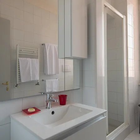 Spanish Steps Vittoria *